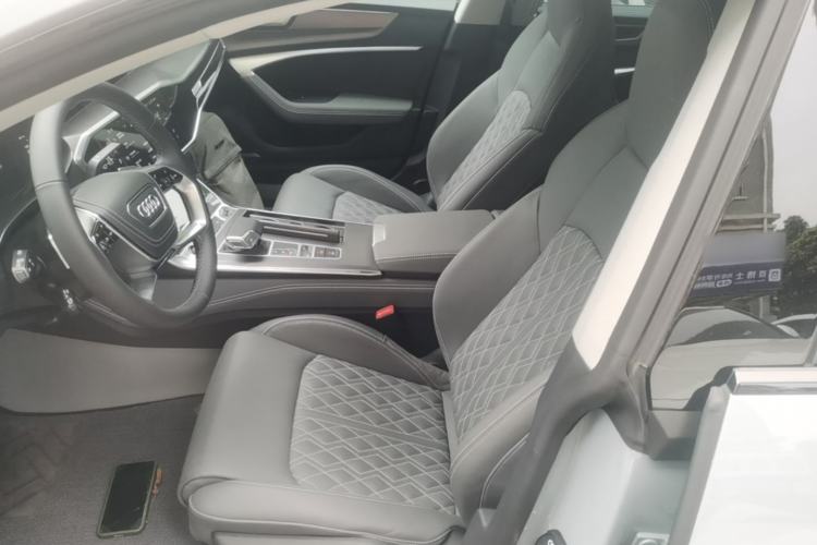 Used Audi A7L 2024 45 TFSI quattro Luxury Edition Left Front Seat