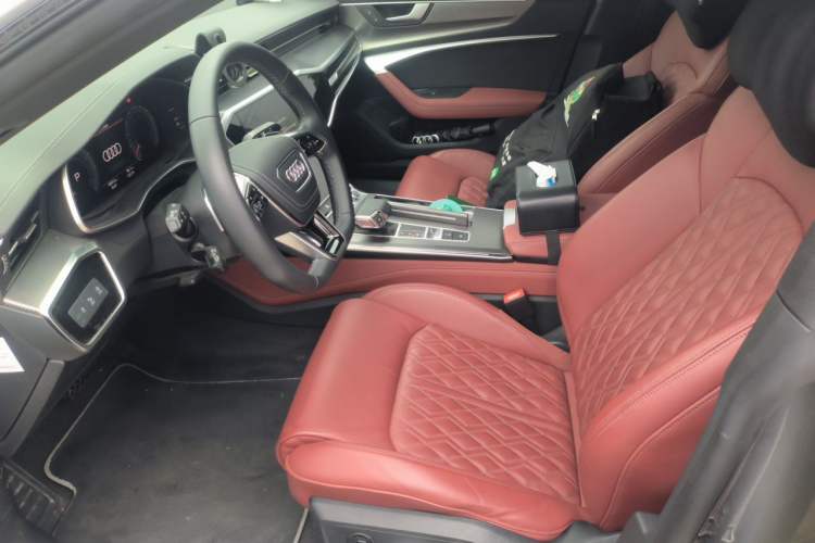 Used Audi A7L 2024 45 TFSI quattro Black Warrior Edition Left Front Seat