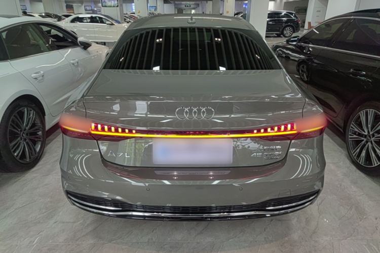 Used Audi A7L 2024 45TFSI quattro S-line Visionary Edition Flow Crystal Package Rear