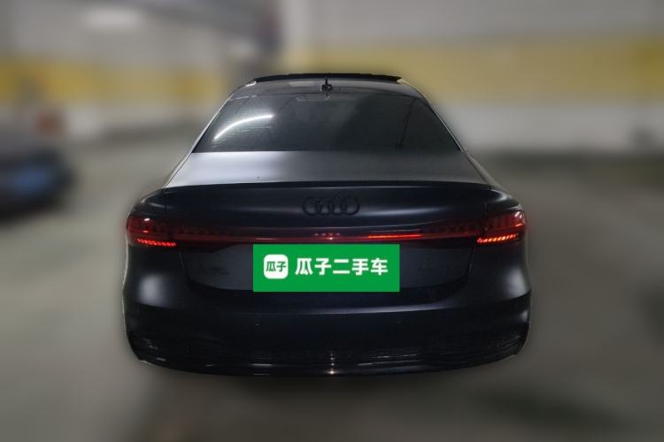 Used Audi A7L 2024 45TFSI S-line Dream-Building Edition Flow Crystal Package Rear