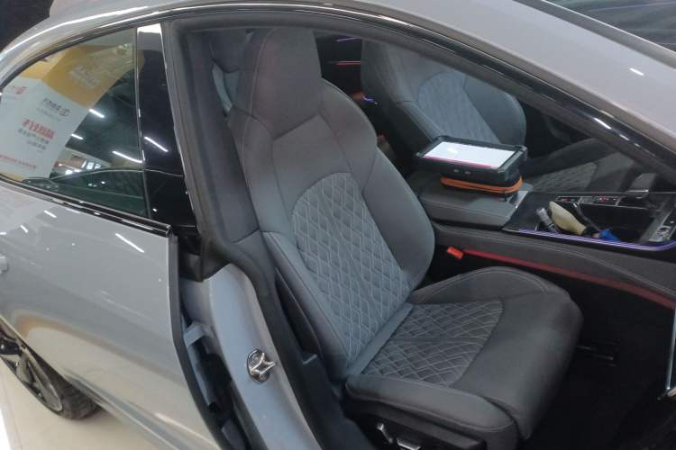 Used Audi A7L 2024 45 TFSI quattro RS Performance Edition Right Front Seat