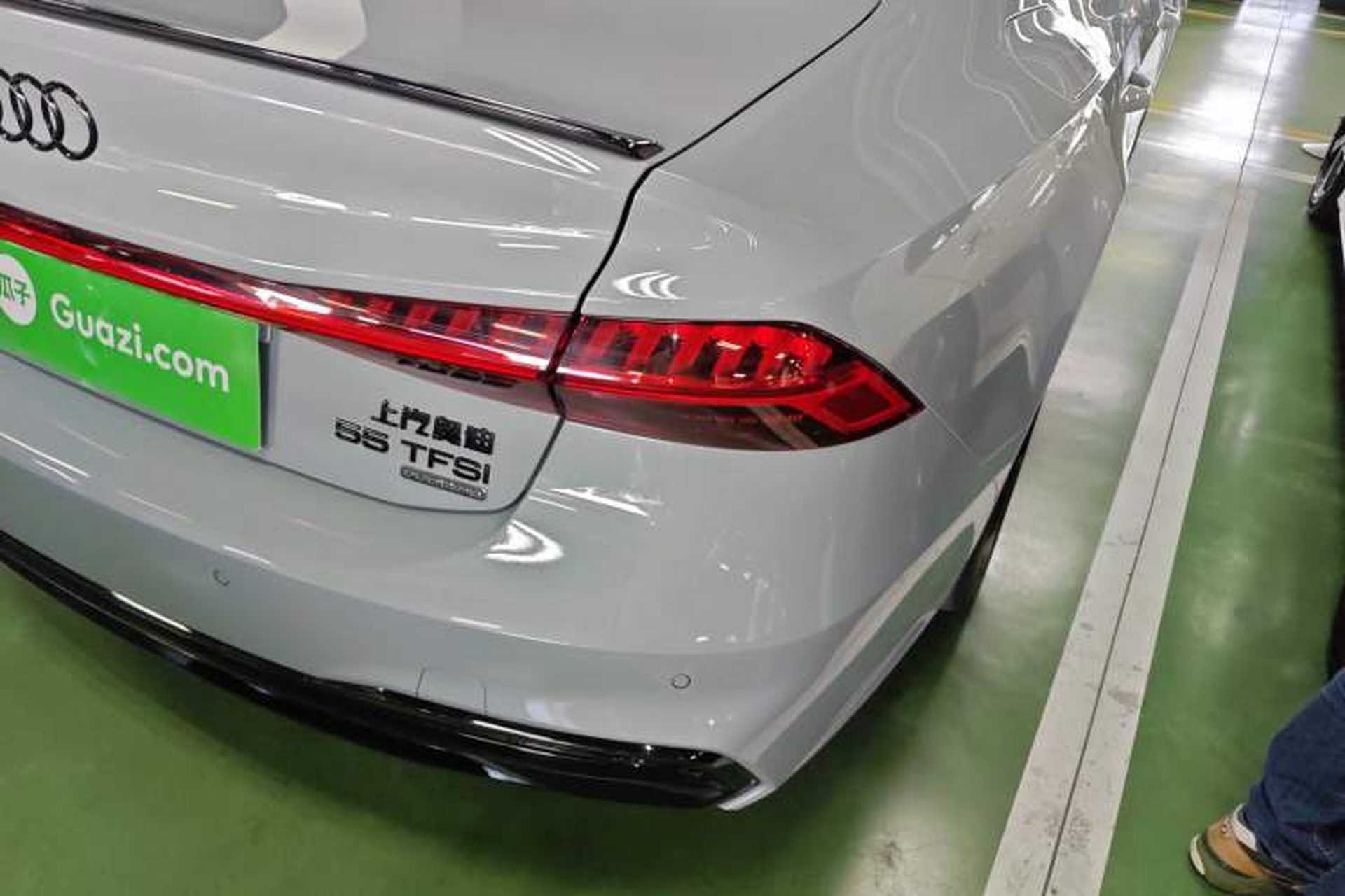 Used Audi A7L 2024 55 TFSI quattro RS Performance Edition Right Rear Taillight
