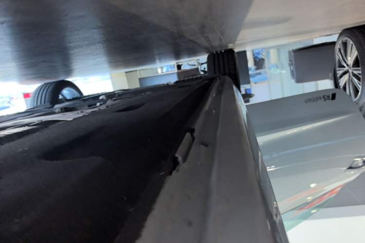 Used Audi A7L 2024 45 TFSI quattro RS Performance Edition Right Side Sill