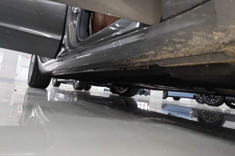 Used Audi A7L 2024 45 TFSI quattro Luxury Edition Right Side Sill