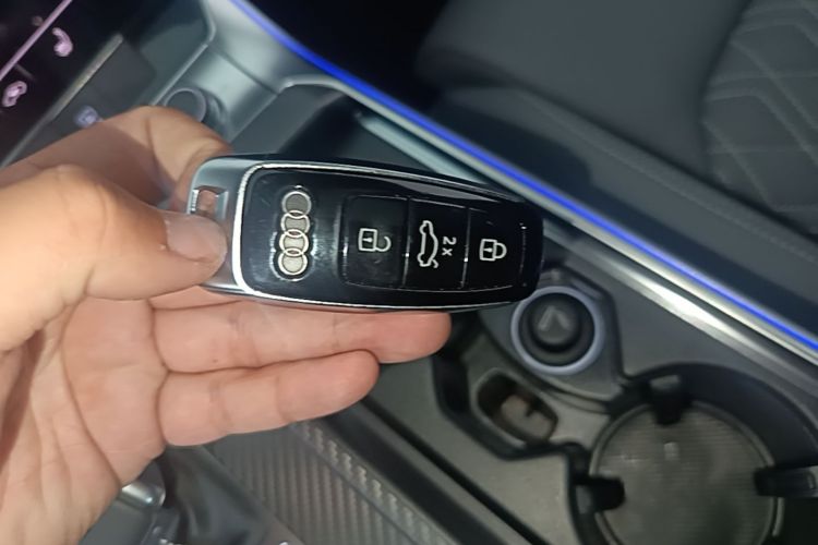 Used Audi A7L 2024 45 TFSI quattro RS Performance Edition Vehicle Key
