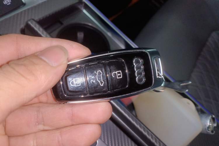 Used Audi A7L 2024 45 TFSI quattro RS Performance Edition Vehicle Key