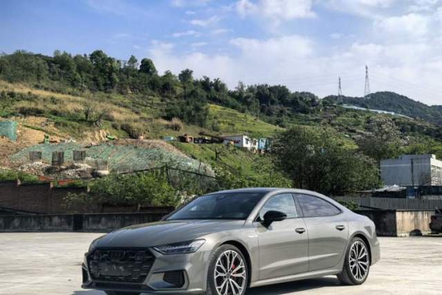 Used Audi A7L 2024 55TFSI quattro S-line Zhiyuan Edition with Obsidian Black Package