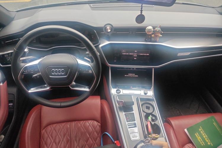 Used Audi A7L 2024 45 TFSI quattro S-line Black Warrior Edition Center Console
