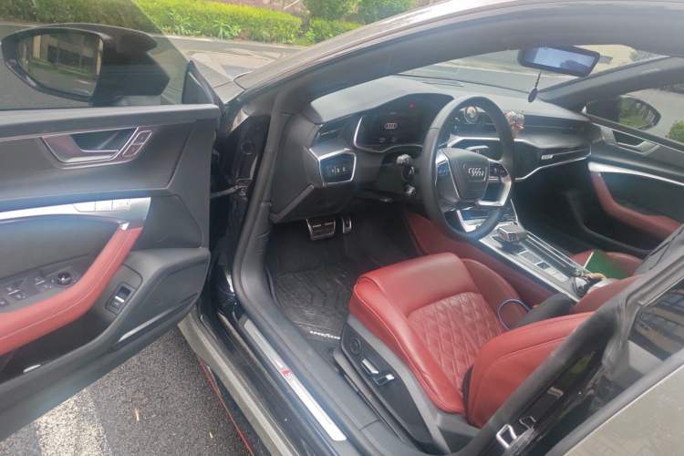 Used Audi A7L 2024 45 TFSI quattro S-line Black Warrior Edition Driver Seat