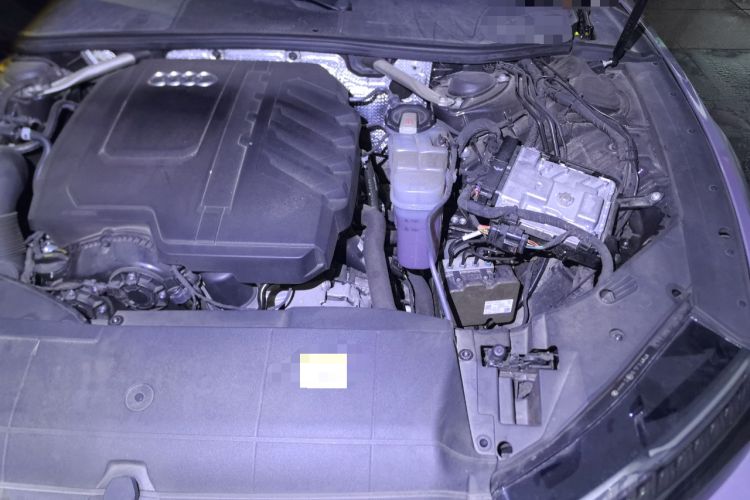 Used Audi A7L 2024 45 TFSI quattro Luxury Edition Engine Bay Left