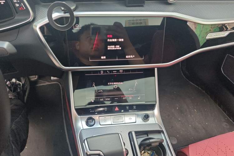 Used Audi A7L 2024 45 TFSI quattro Black Warrior Edition Audio And AC Panel