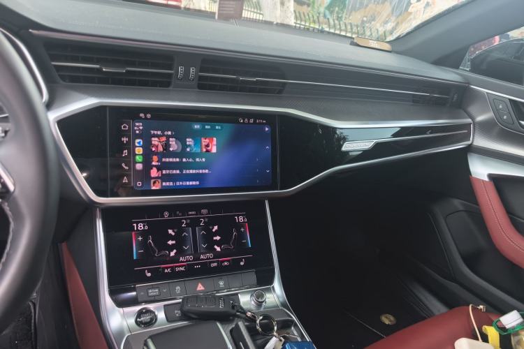 Used Audi A7L 2024 45 TFSI quattro Black Warrior Edition Audio And AC Panel