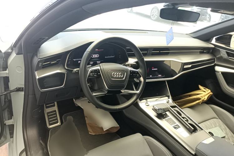 Used Audi A7L 2024 45 TFSI quattro RS Performance Edition Center Console
