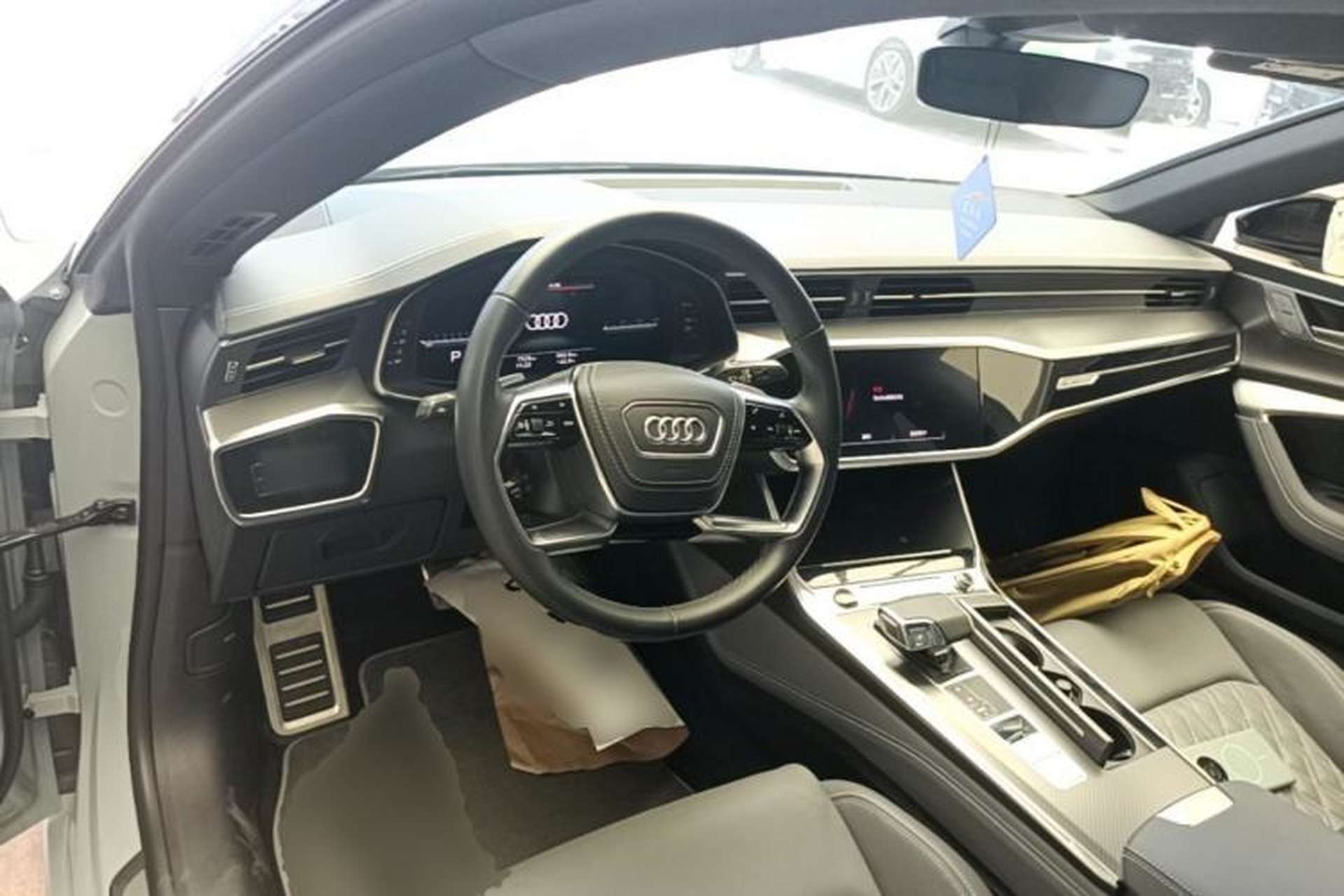 Used Audi A7L 2024 45 TFSI quattro RS Performance Edition Center Console