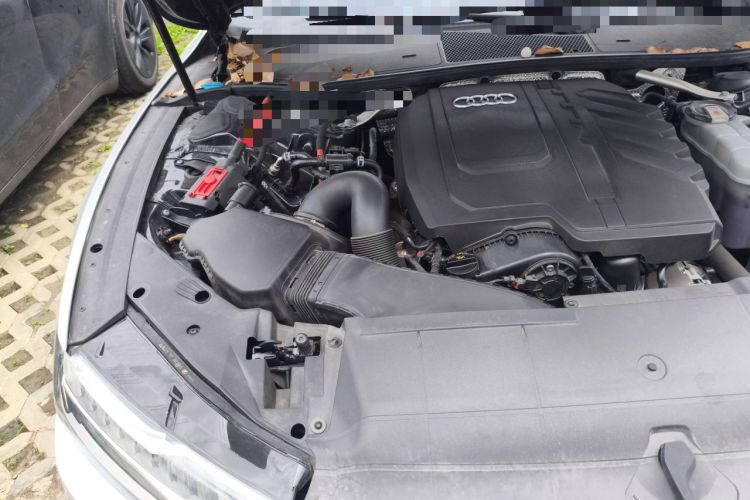 Used Audi A7L 2024 45 TFSI quattro S-line Black Warrior Edition Engine Bay Right