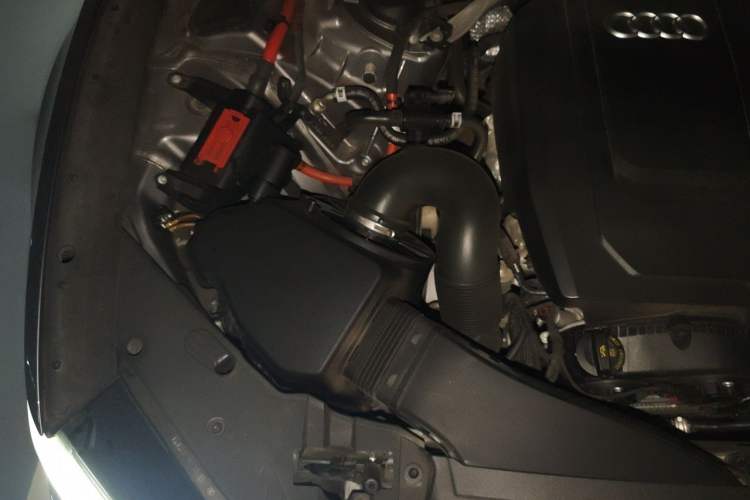 Used Audi A7L 2024 45TFSI S-line Dream-Building Edition Flow Crystal Package Engine Bay Right