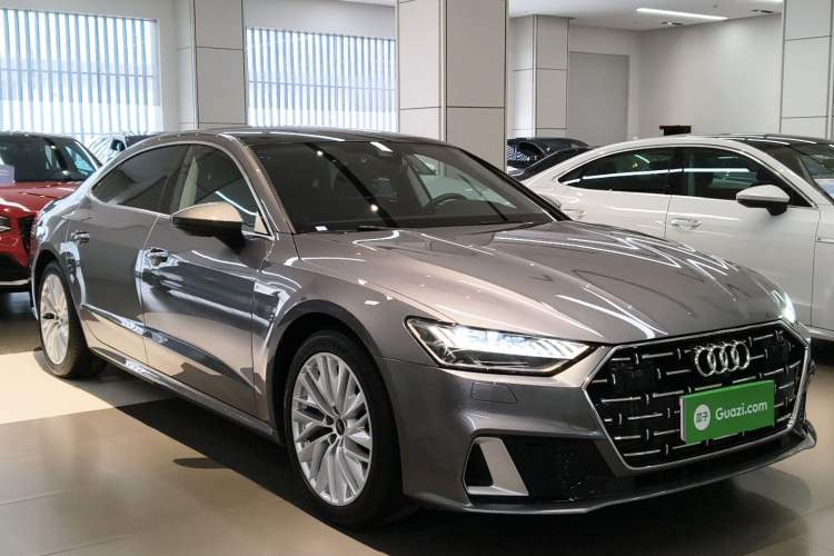 Used Audi A7L 2024 45TFSI S-line Dream-Building Edition Flow Crystal Package Exterior 1