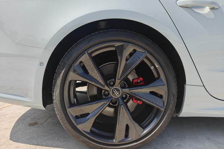 Used Audi A7L 2024 45 TFSI quattro RS Performance Edition Exterior 12