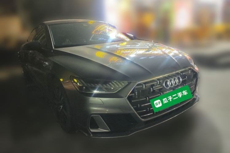Used Audi A7L 2024 45TFSI S-line Dream-Building Edition Flow Crystal Package Front Right 45 Deg