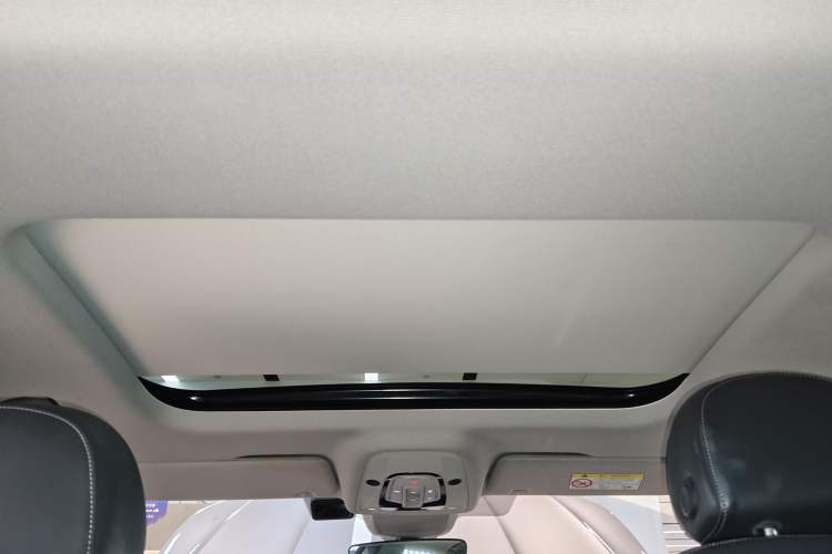 Used Audi A7L 2024 45TFSI S-line Dream-Building Edition Flow Crystal Package Headliner