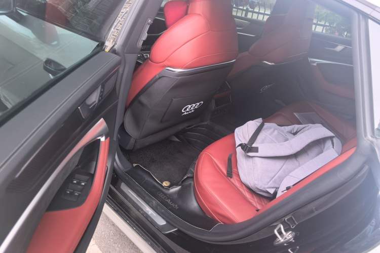 Used Audi A7L 2024 45 TFSI quattro Black Warrior Edition Interior 4