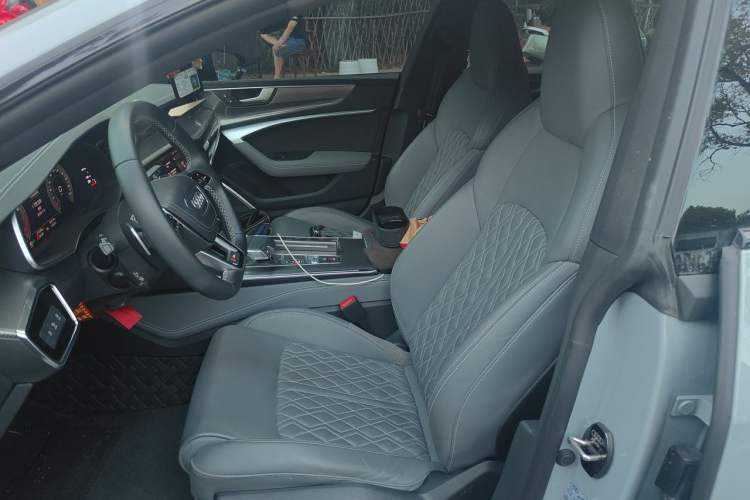 Used Audi A7L 2024 45 TFSI quattro RS Performance Edition Left Front Seat