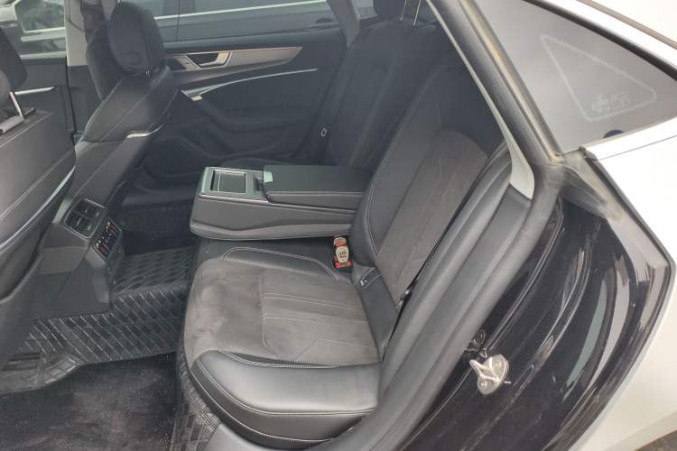 Used Audi A7L 2024 45 TFSI Luxury Edition Left Rear Seat