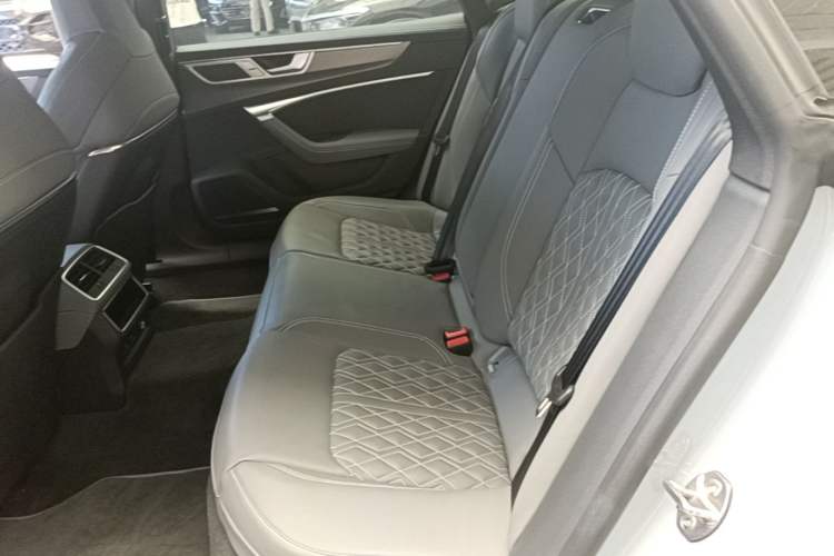 Used Audi A7L 2024 45 TFSI quattro RS Performance Edition Left Rear Seat