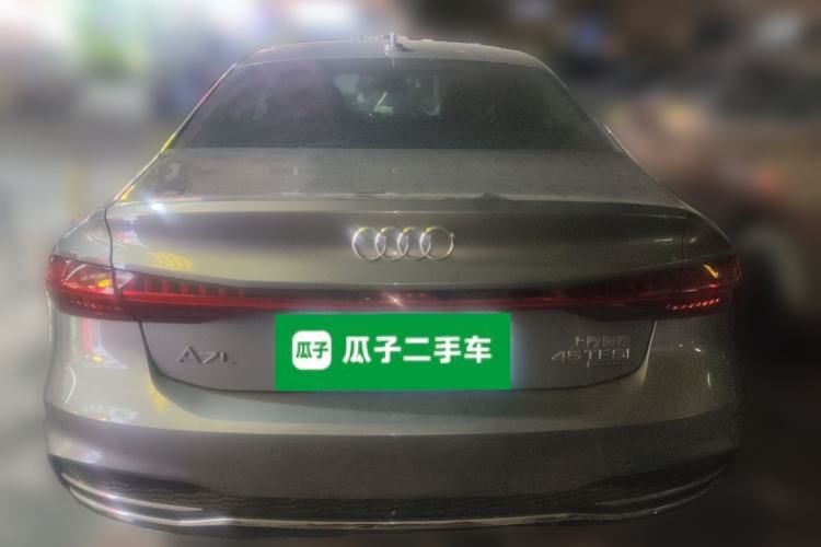 Used Audi A7L 2024 45TFSI S-line Dream-Building Edition Flow Crystal Package Rear