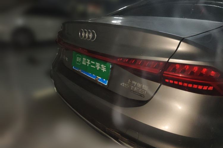Used Audi A7L 2024 45TFSI S-line Dream-Building Edition Flow Crystal Package Rear