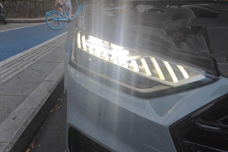 Used Audi A7L 2024 45 TFSI quattro RS Performance Edition Right Front Headlight