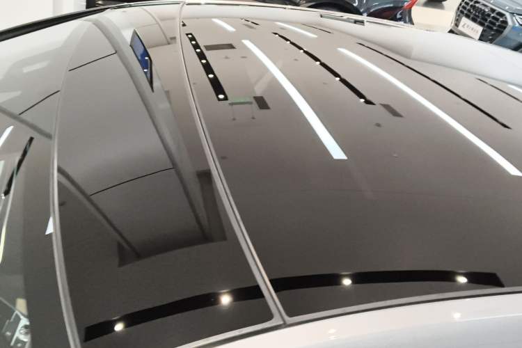 Used Audi A7L 2024 45TFSI S-line Dream-Building Edition Flow Crystal Package Roof