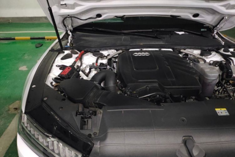 Used Audi A7L 2024 45 TFSI quattro Luxury Edition Engine Bay Right