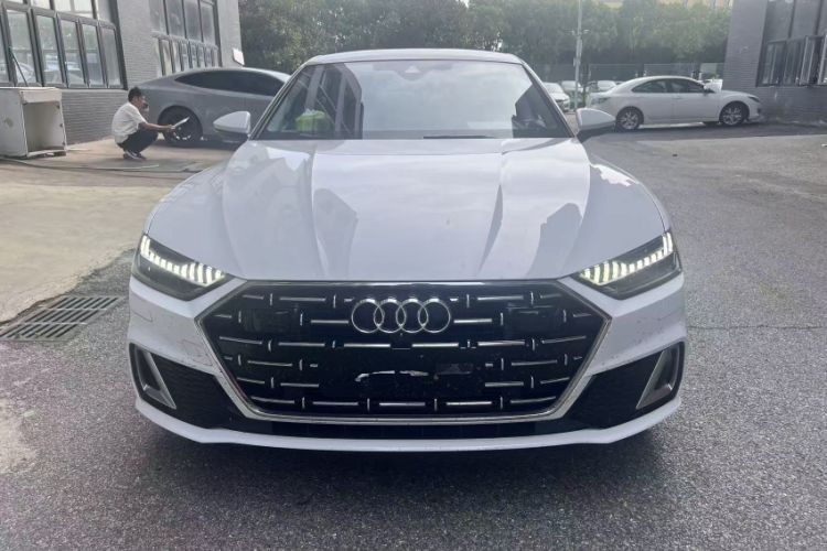 Used Audi A7L 2024 45TFSI S-line Dream-Building Edition Flow Crystal Package Exterior 1