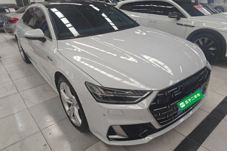 Used Audi A7L 2024 45TFSI quattro S-line Visionary Edition Flow Crystal Package Exterior 2
