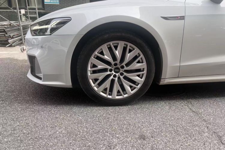 Used Audi A7L 2024 45TFSI S-line Dream-Building Edition Flow Crystal Package Exterior 4