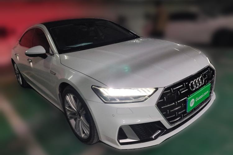 Used Audi A7L 2024 45 TFSI quattro Luxury Edition Front Right 45 Deg