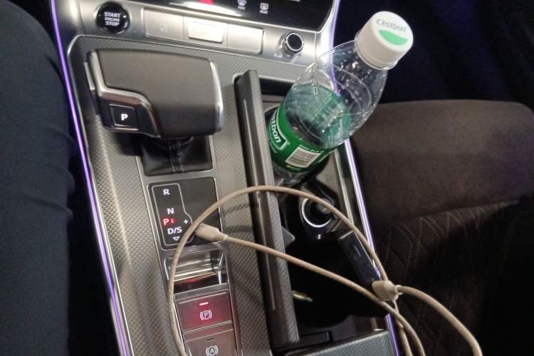 Used Audi A7L 2024 45 TFSI quattro Luxury Edition Gear Lever