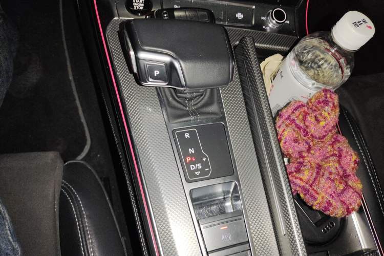 Used Audi A7L 2024 45 TFSI quattro Luxury Edition Gear Lever