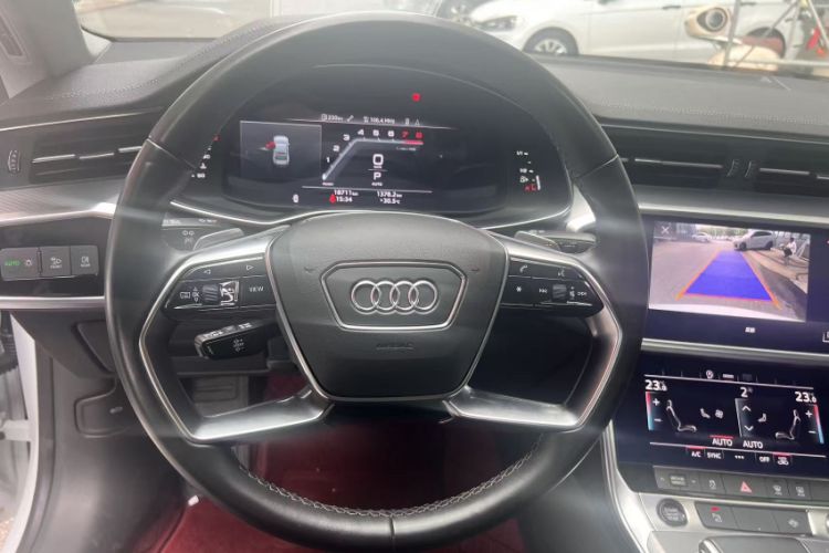 Used Audi A7L 2024 45TFSI S-line Dream-Building Edition Flow Crystal Package Interior 8