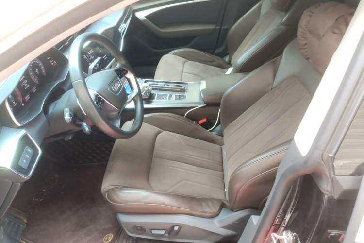 Used Audi A7L 2024 45TFSI S-line Dream-Building Edition Flow Crystal Package Left Front Seat
