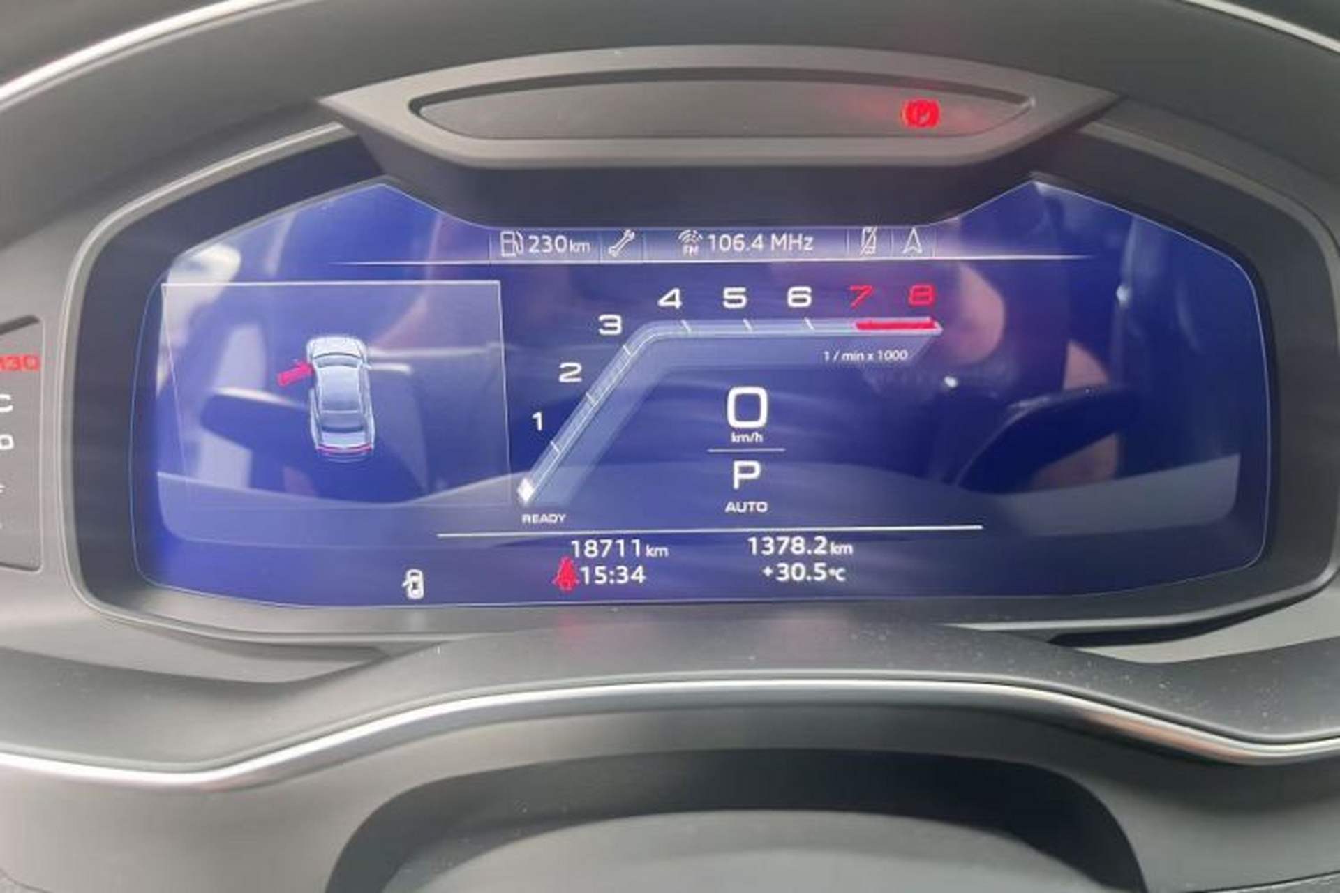Used Audi A7L 2024 45TFSI S-line Dream-Building Edition Flow Crystal Package Odometer Close Up