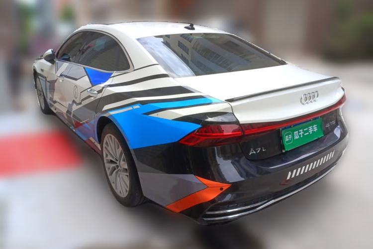 Used Audi A7L 2024 45TFSI S-line Dream-Building Edition Flow Crystal Package Rear Left 45 Deg