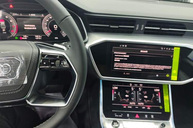 Used Audi A7L 2025 45 TFSI Luxury Edition Audio And AC Panel