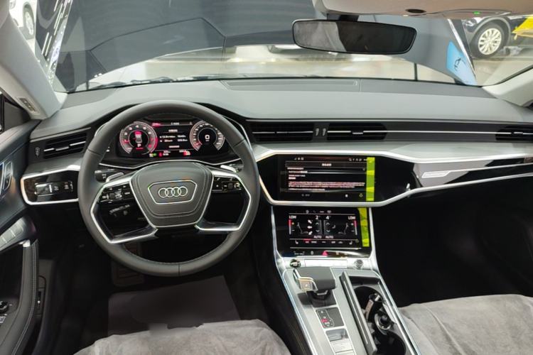 Used Audi A7L 2025 45 TFSI quattro Luxury Edition Center Console