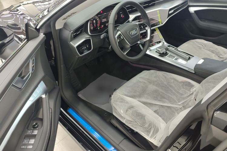 Used Audi A7L 2025 45 TFSI quattro Luxury Edition Driver Seat