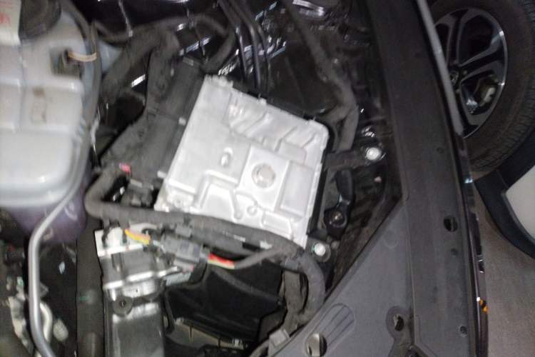 Used Audi A7L 2025 45 TFSI Luxury Edition Engine Bay Left