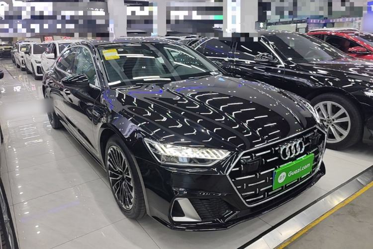 Used Audi A7L 2025 45 TFSI Luxury Edition Front Right 45 Deg