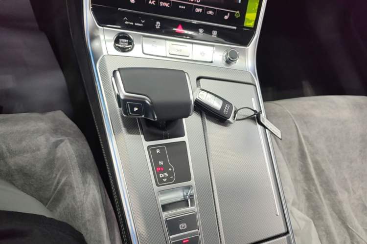 Used Audi A7L 2025 45 TFSI quattro Luxury Edition Gear Lever