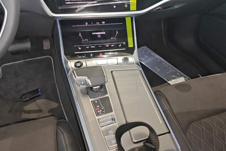 Used Audi A7L 2025 45 TFSI quattro Luxury Edition Gear Lever